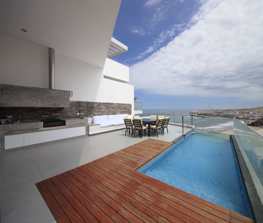 Panoramic Ocean-View House - outdoor pool