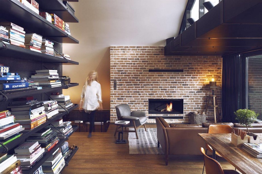 Attic Apartment - Living room with Fireplace