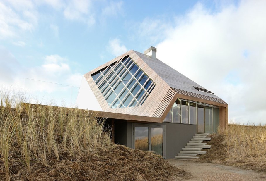 Dune House by Marc Koehler