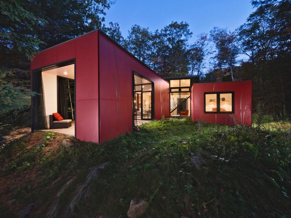 A small cottage in Canada - facade