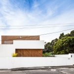 Silver Wood House Designed By Ernesto Pereira