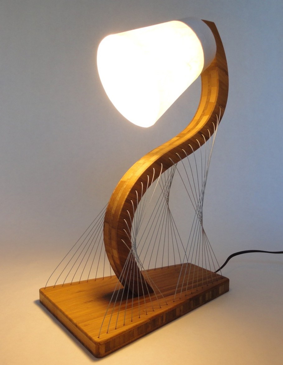 String Orchestra of furniture - Contour Lamp