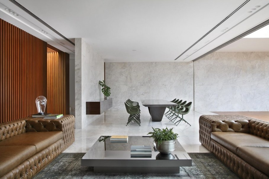 AN House From Studio Guilherme Torres - Living room and dining place