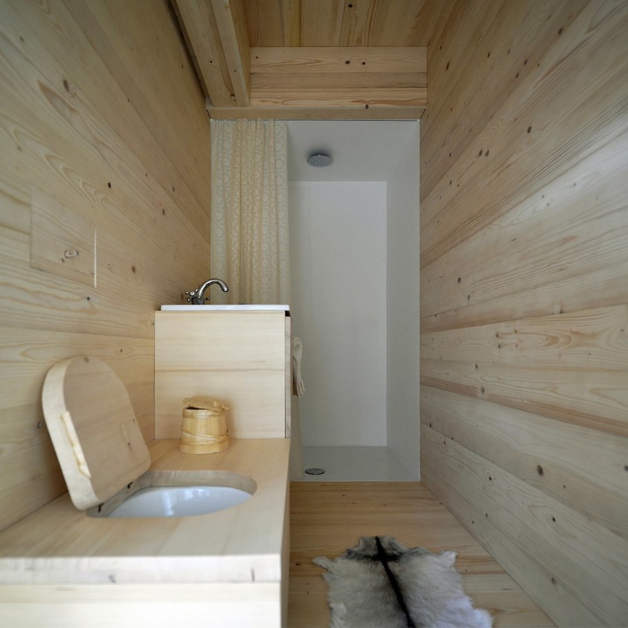 Alpine Barn Apartment from OFIS Architects - Bathroom 2