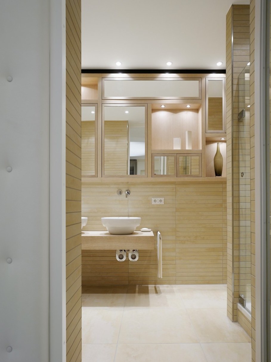 Elegant interior design - elegant bathroom
