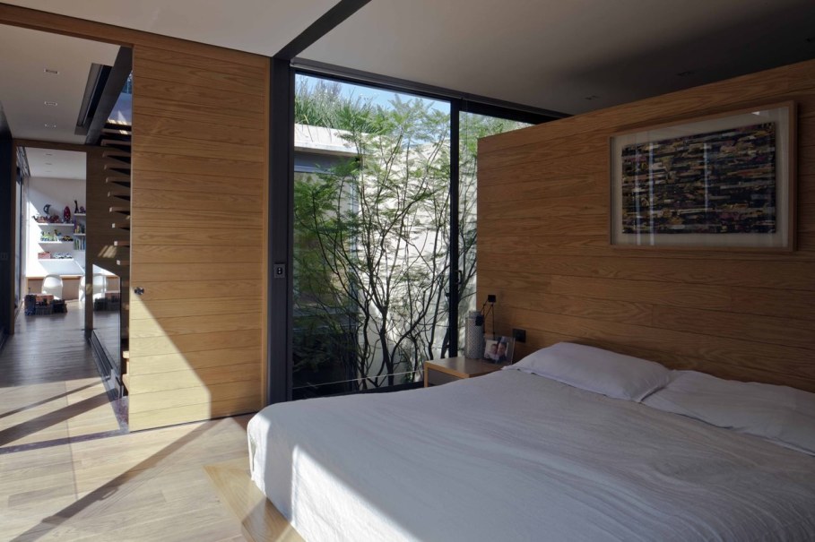 Four Patio House in Mexico by Andres Stebelski arquitecto - Bedroom
