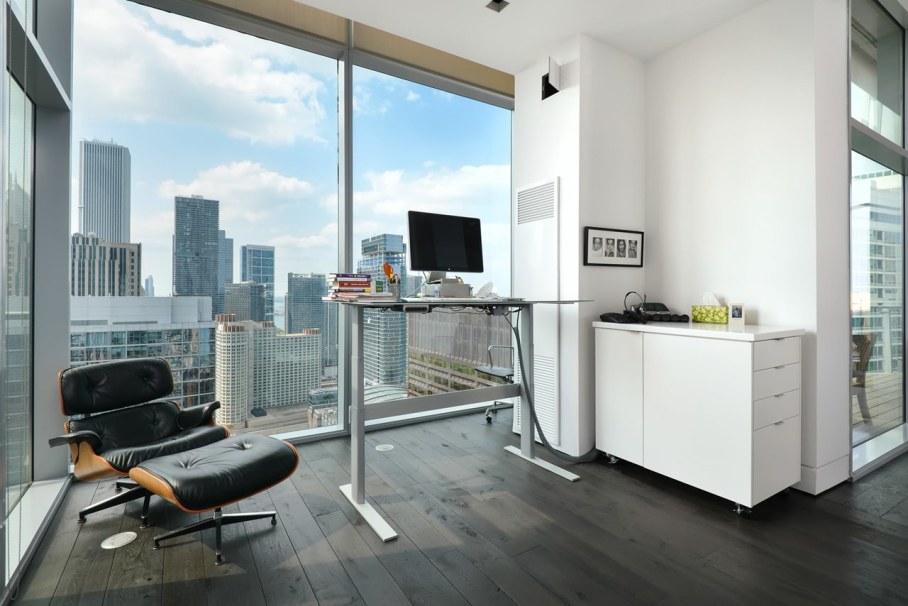 Penthouse Hi-Rise with panoramic view of Chicago - Workplace