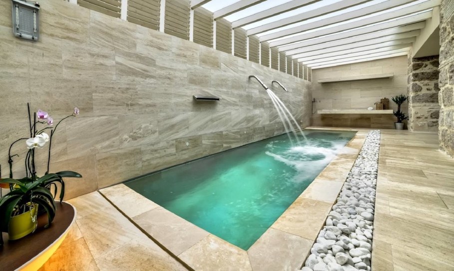 Stylish loft in Spain - Bathroom