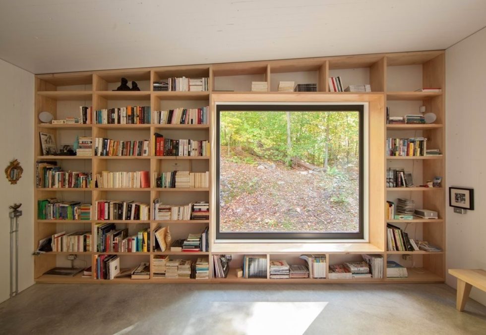 The Forestier chalet in the Canadian woods - Home library
