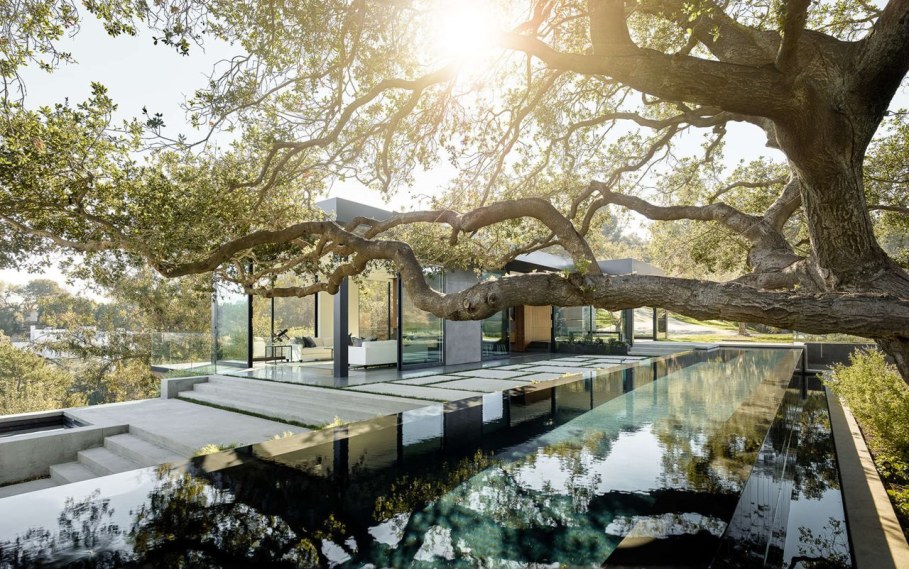 The private house Oak Pass in California by Walker Workshop - Swimming pool 2