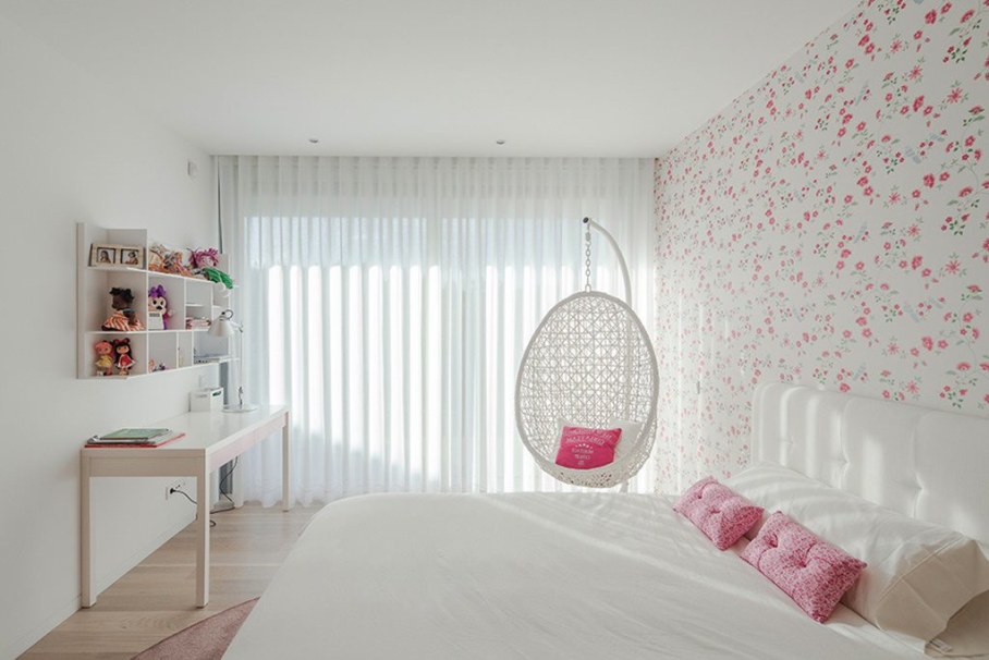 Cozy House For A Family With Children In Portugal - Bedroom