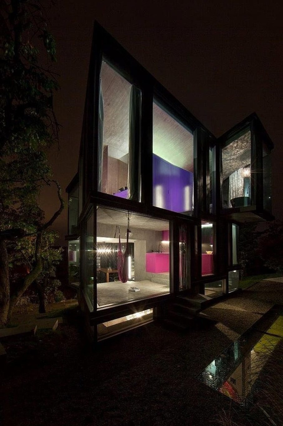 Design country house of glass and concrete 4