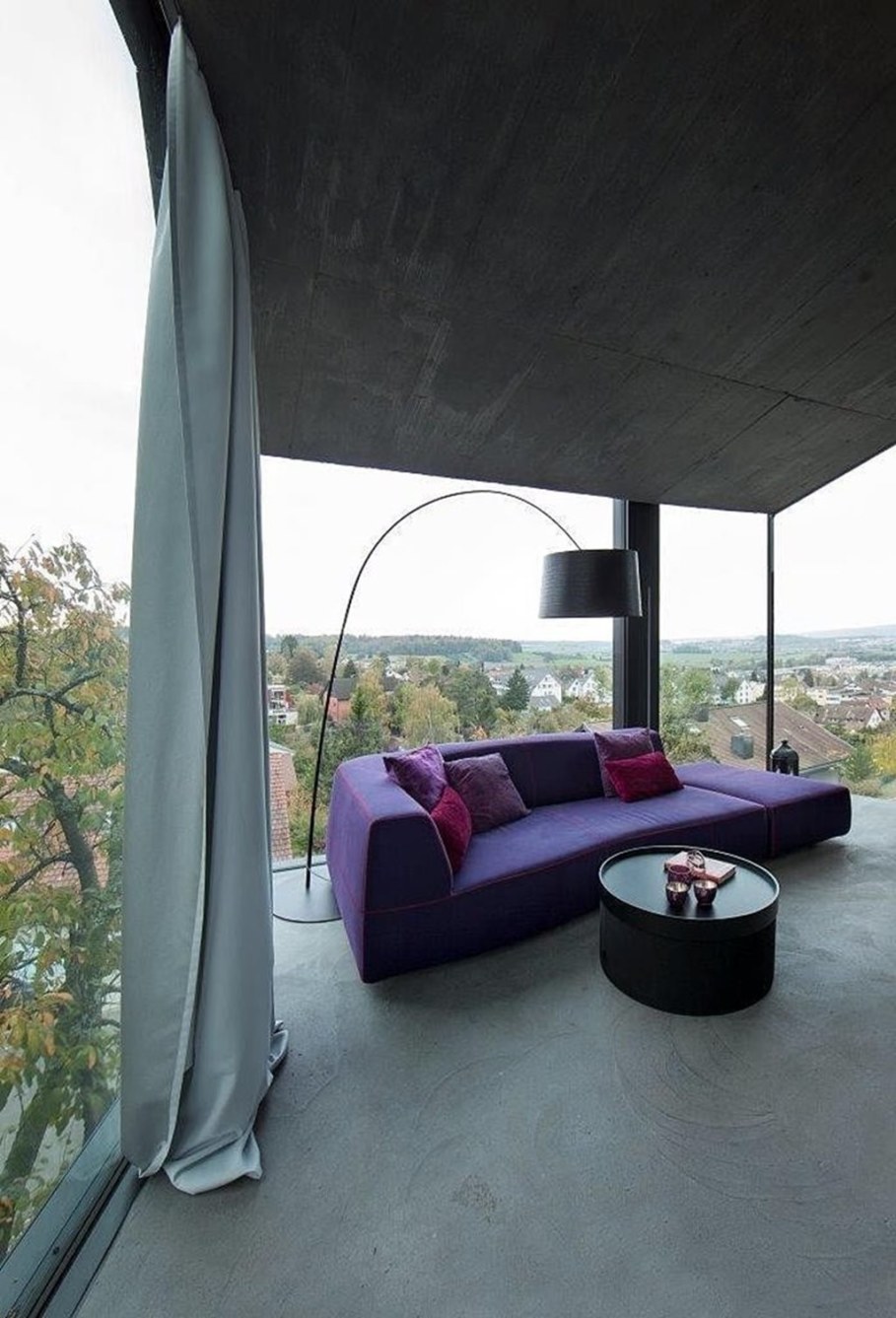 Design country house of glass and concrete 9