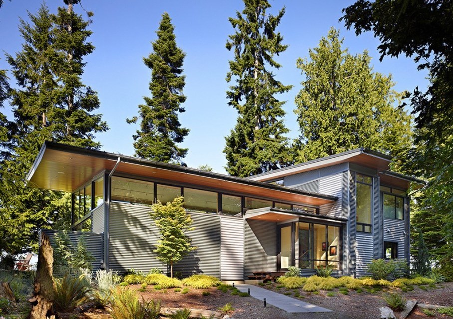 Glass Residence On The Creek Shore In Washington 8