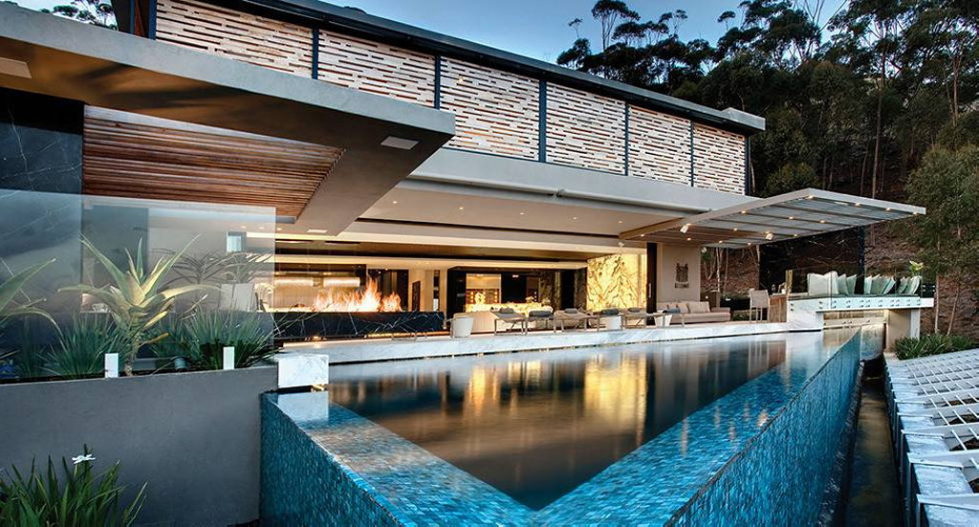 Luxury house Head Road 1843 with the ocean view by SAOTA studio 1
