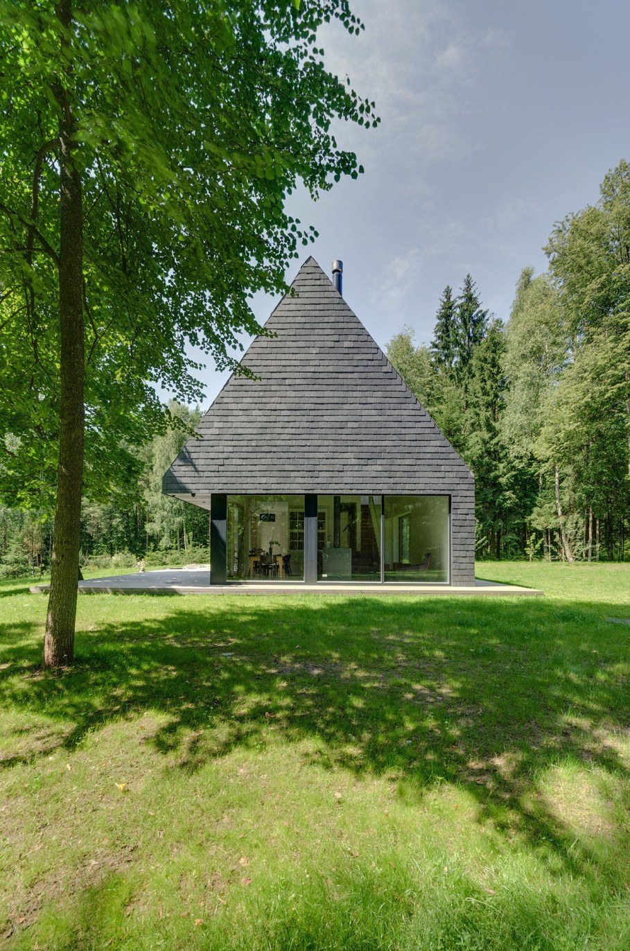 Modern Lithuanian Rural House in Trakai 1