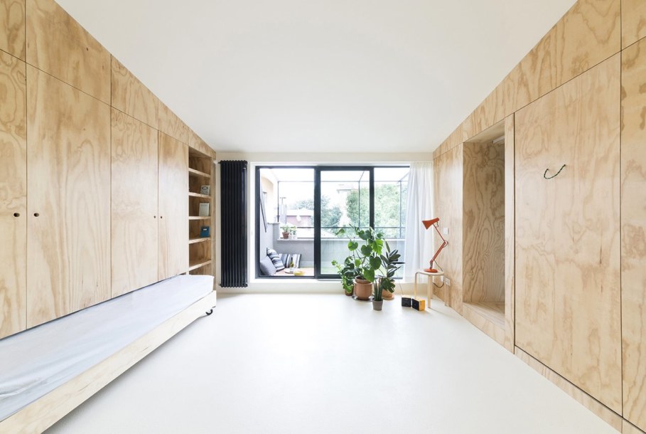 OCS Batipin Flat Transformer Apartment In Milan - living room dining room and bedroom