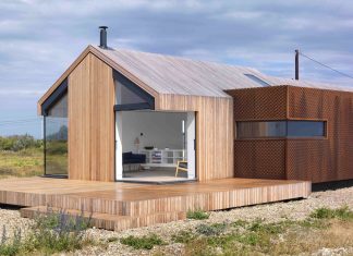 Pobble House by Guy Hollaway Architects