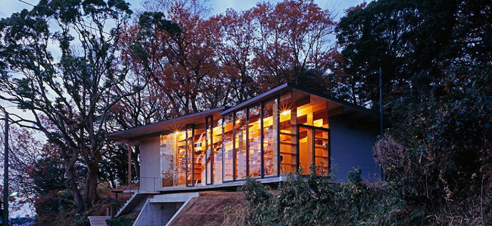 The house is on top of a ridge in Japan