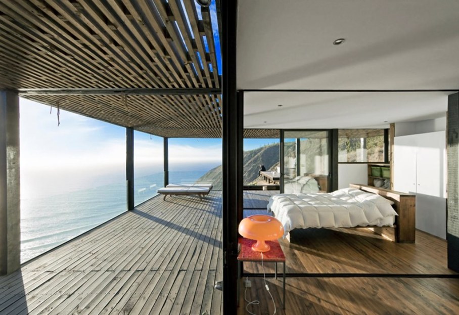 The residence on the rocky coast in Chile - Bedroom