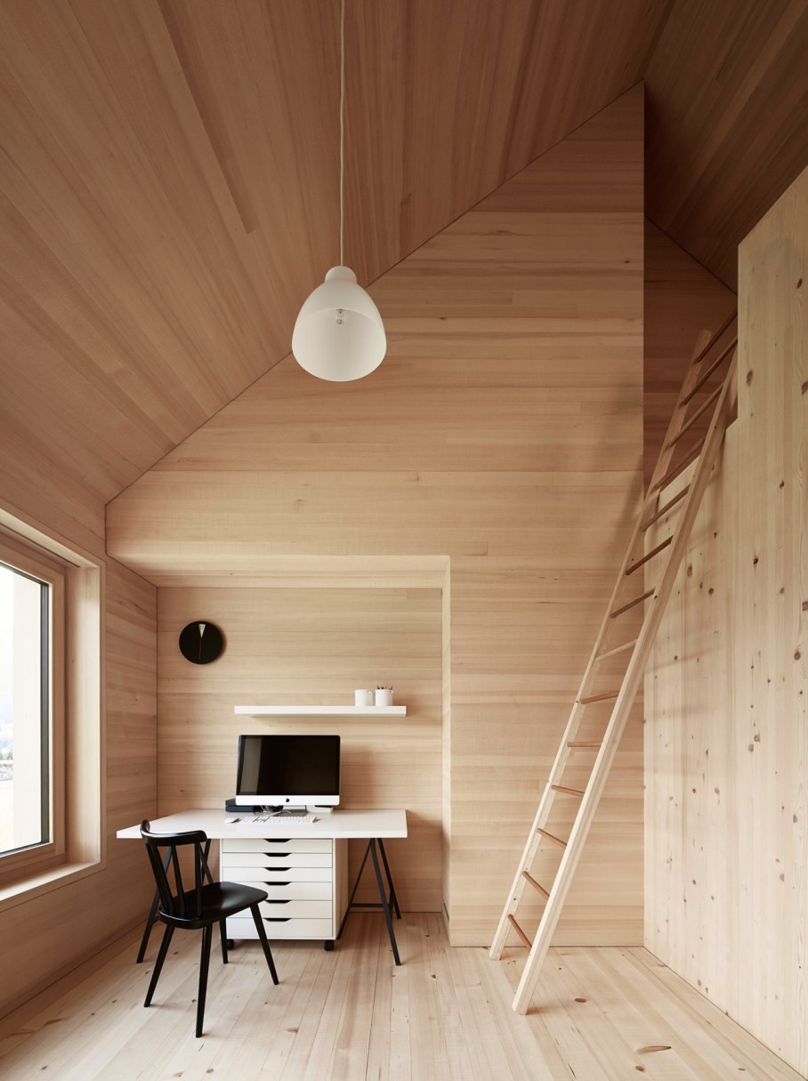 Wooden house by Innauer-Matt Architekten in Austria 10
