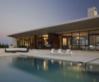 Luxurious House On The Shore From Alexander Gorlin Architects, Southampton (The USA)