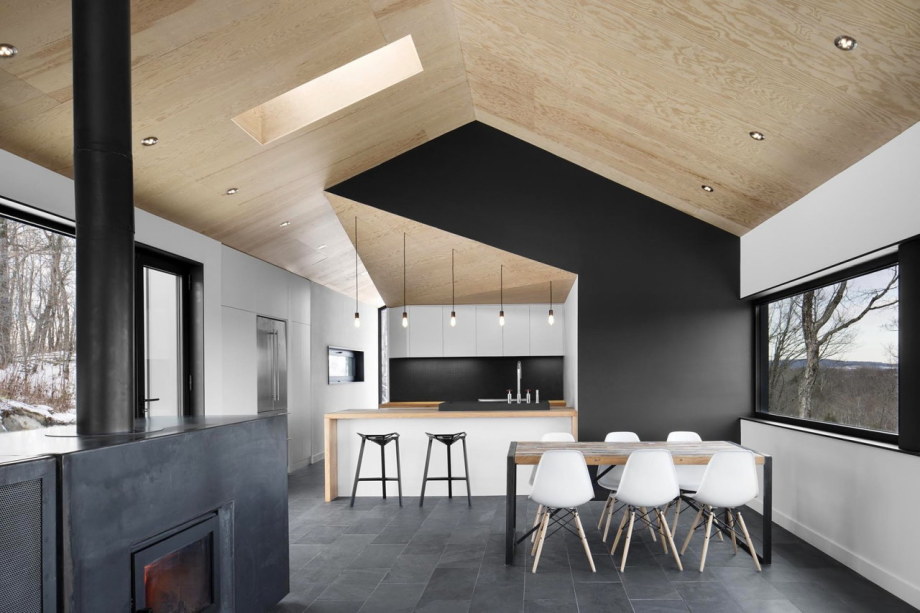 The Bolton house from Office Naturehumaine in Quebec 6