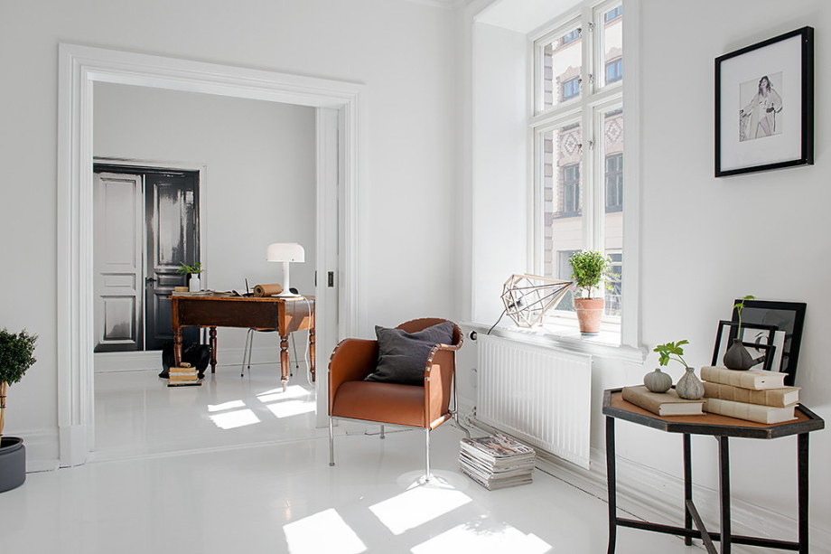 The snow-white three bedroom apartment in Sweden 7