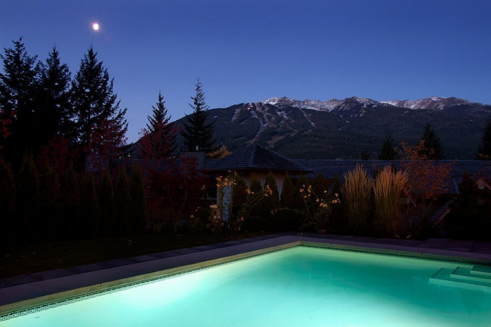 A Stylish House In British Columbian Mountains Worthing $8.5 Million 4