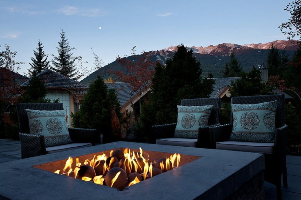 A Stylish House In British Columbian Mountains Worthing $8.5 Million 7