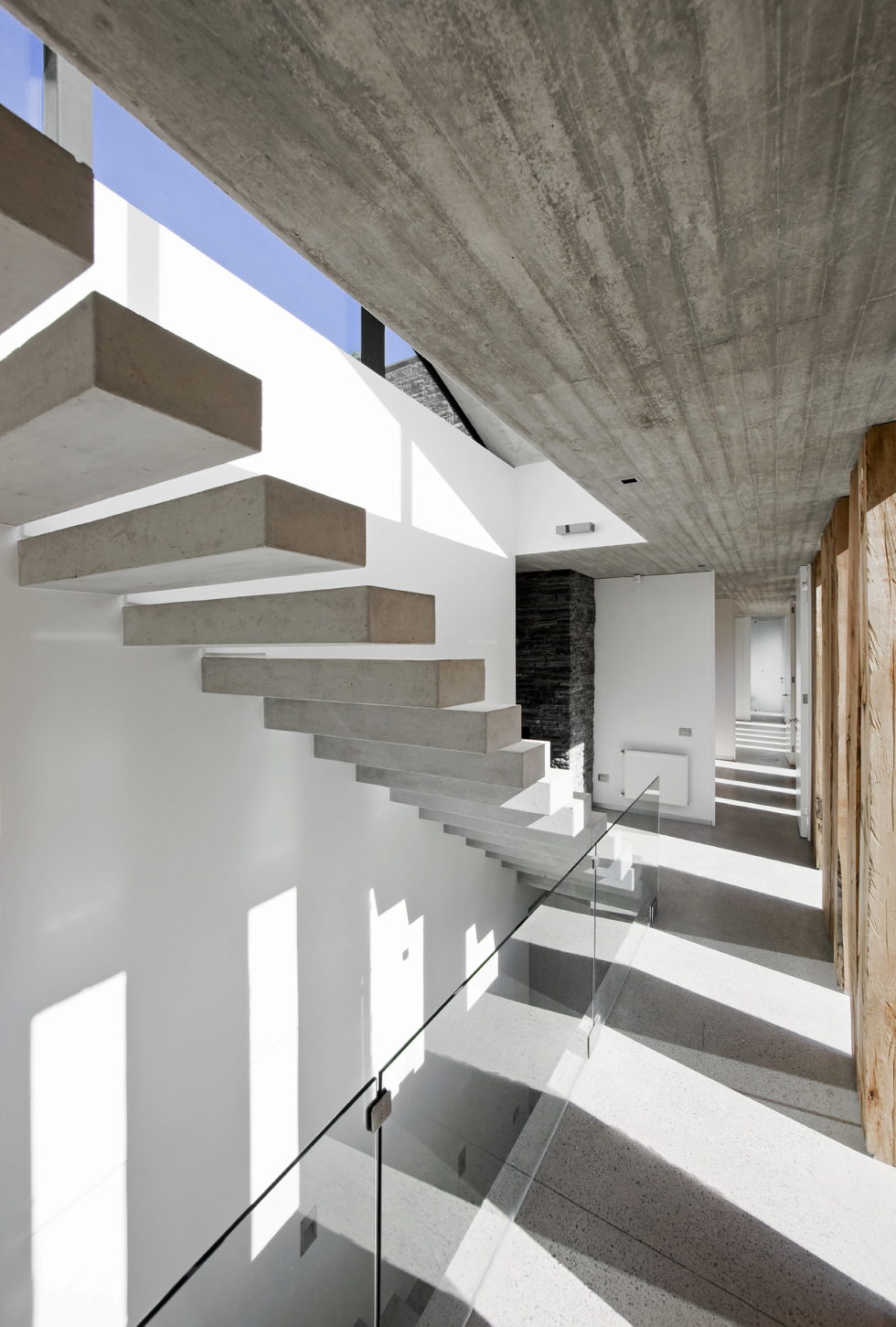 Aguas Claras House In Chile From Ramon Coz + Benjamin Ortiz Studio 2