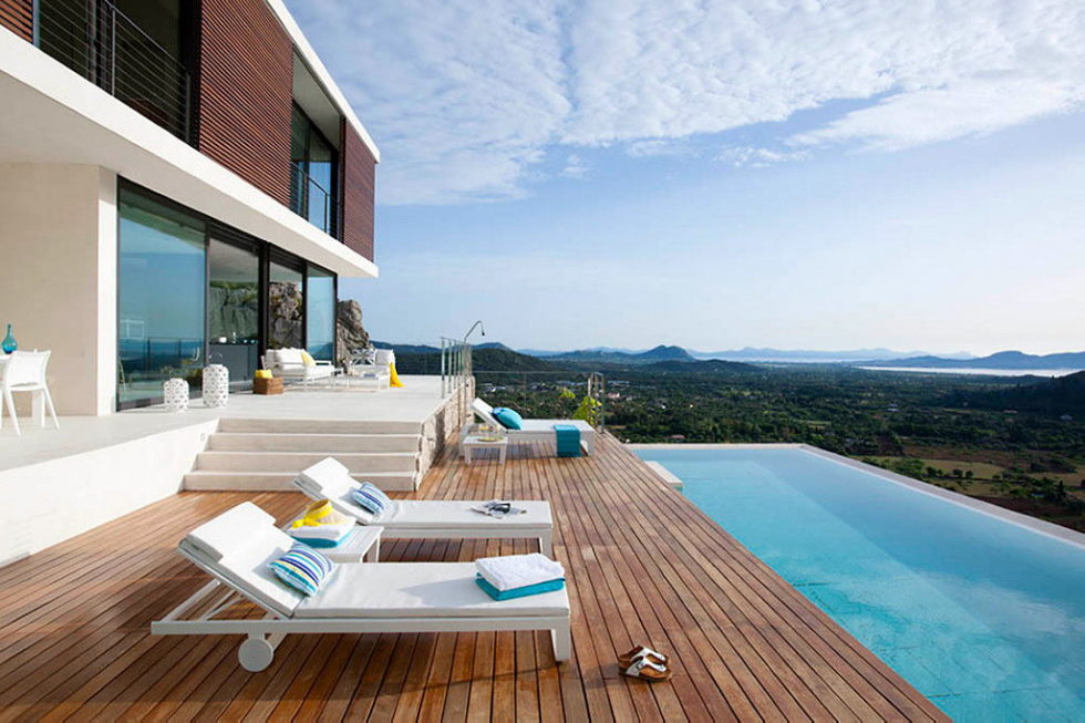 Casa 115 From Miquel Angel Lacomba Architect Studio The House In Spain, Overlooking The Picturesque Valley 4