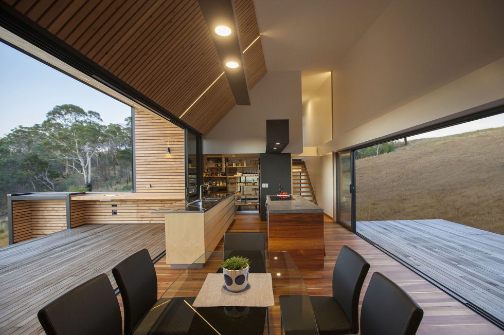 Modern Family Valley House In Australia From Philip M Dingemanse 3