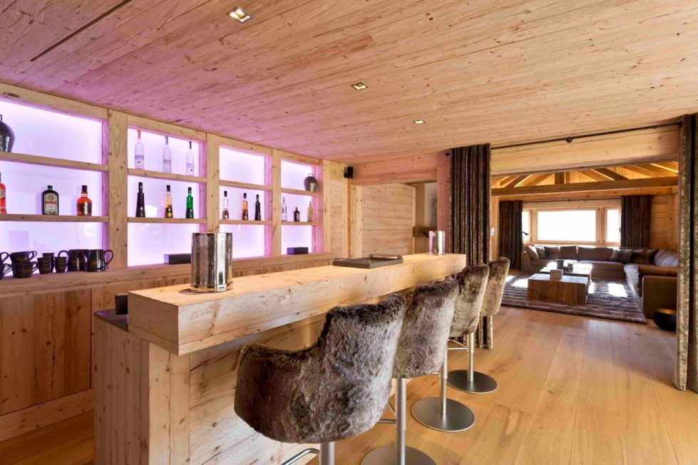 Residences for holidays in Swiss ski resort of Rougemont 5