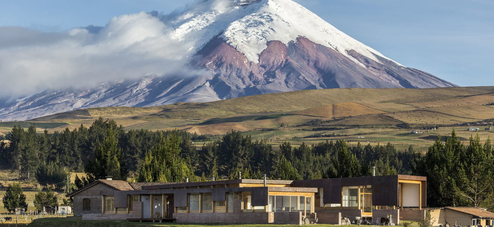 Rumilahua House Villa Among Volcanos In Ecuador, From Emilio López Herrera и Luis López López