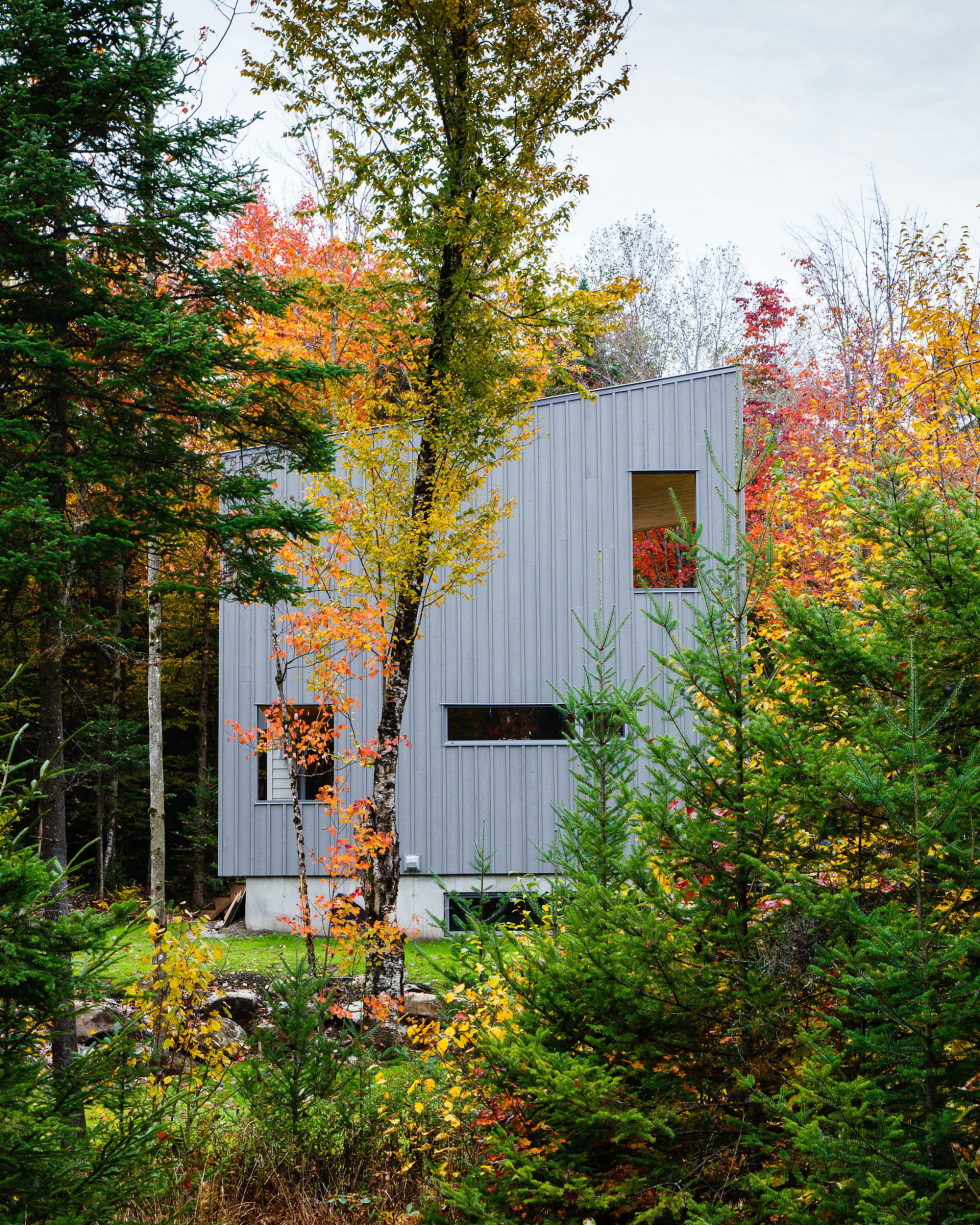 The country house in Canada from the BOOM TOWN studio 9