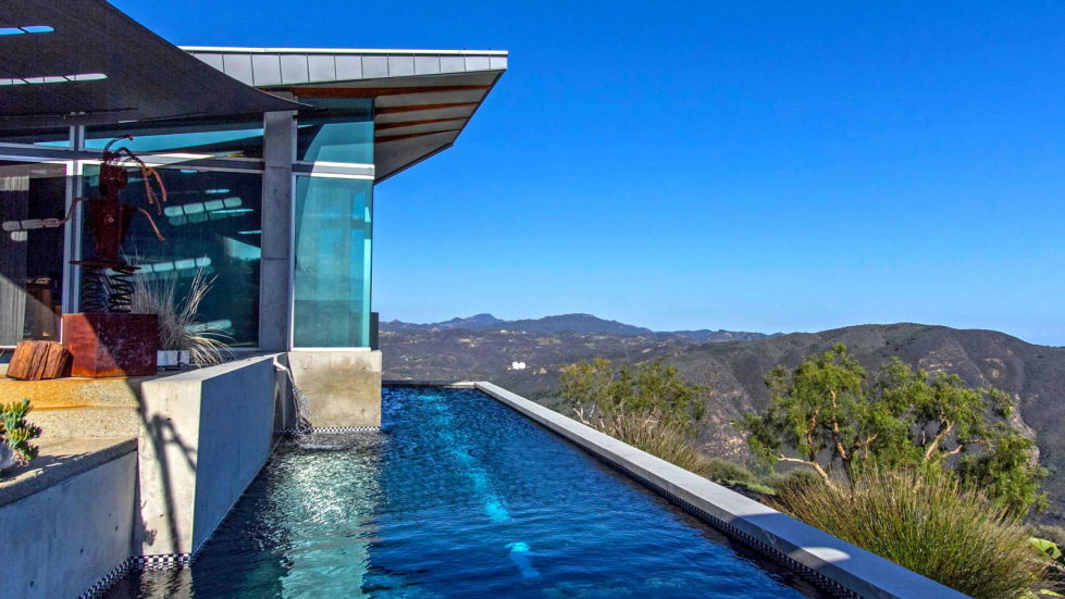 The excellent glass house for $ 14.9 million in Malibu, USA 27