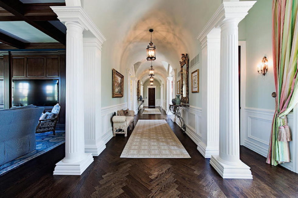 The luxury house for $ 8.3 million in Old Naples, USA 3