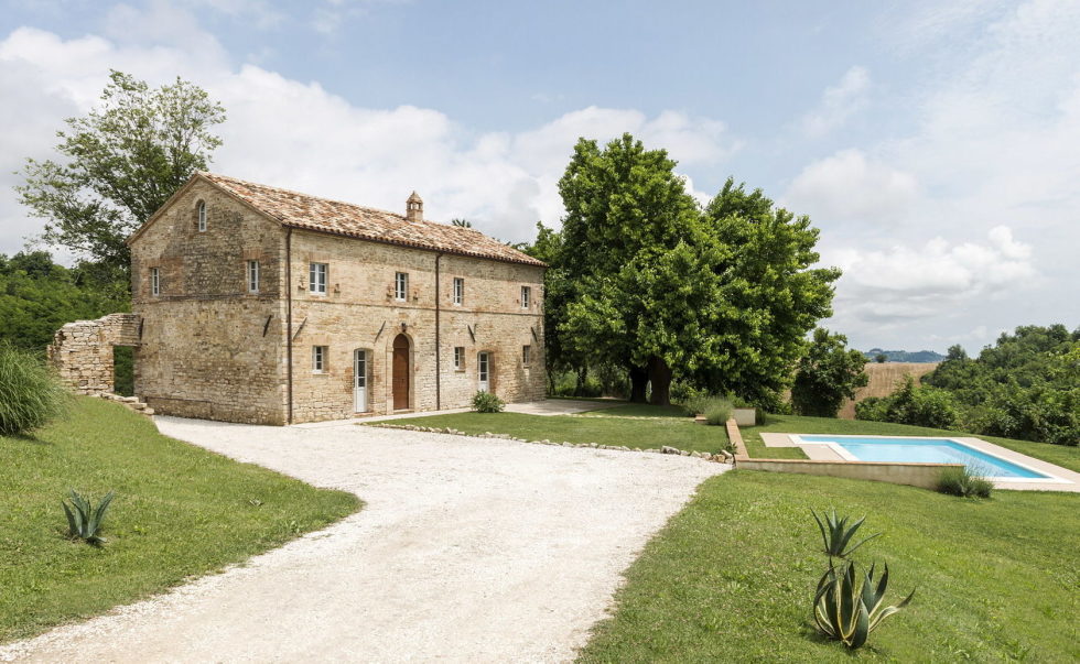 Villa Motelparo in Marche di Fermo from Roy David Studio 2