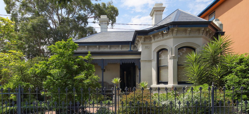 Merton Private Residency In Australia: Combination Of Victorian And Modern Architecture