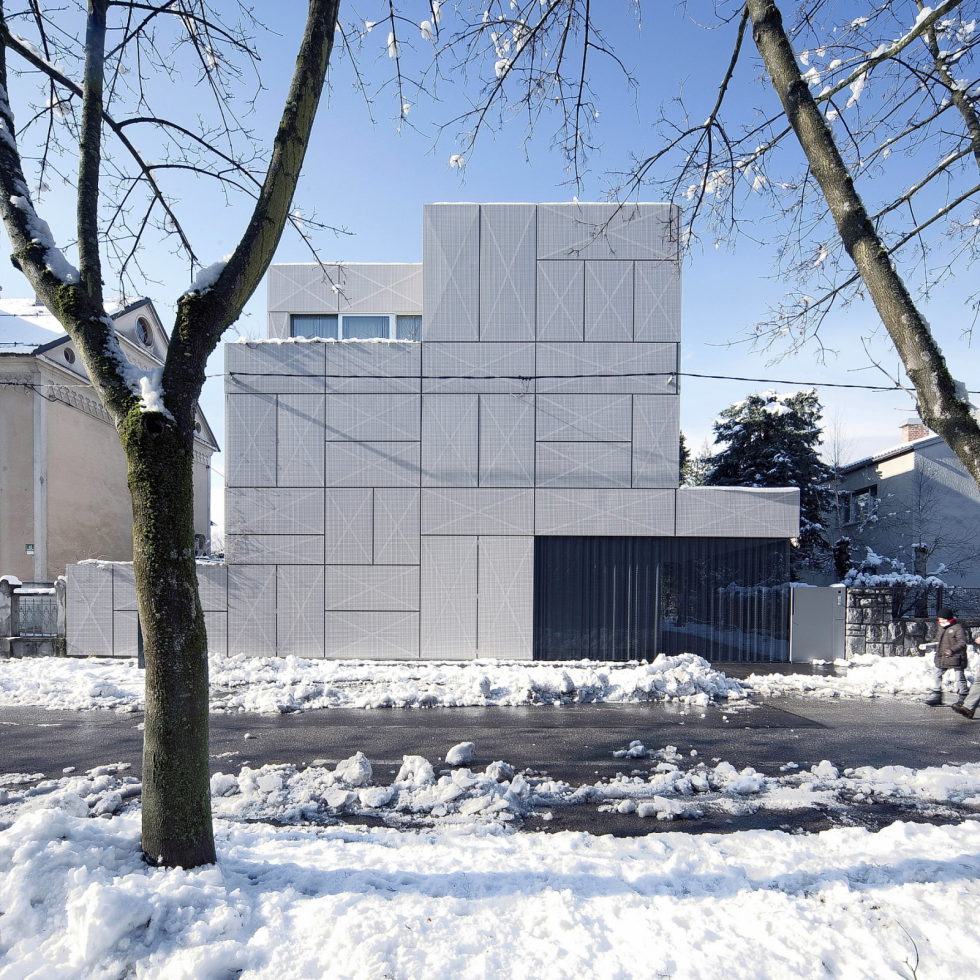 Villa Criss-Cross Envelope In Slovenia From OFIS Arhitekti 1