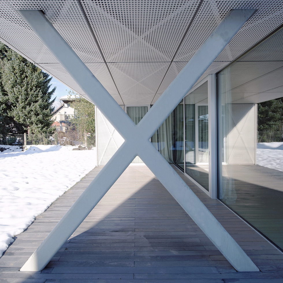 Villa Criss-Cross Envelope In Slovenia From OFIS Arhitekti 3