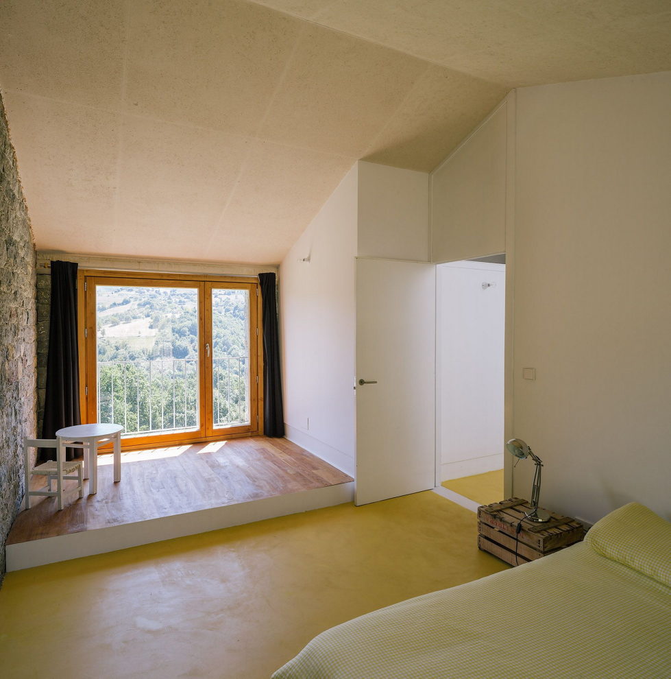 Casa Tmolo A Small Residency In Spain From PYO Arquitectos 20