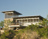 The House Made Of Aluminum Trailer In Texas From Andrew Hinman Architecture