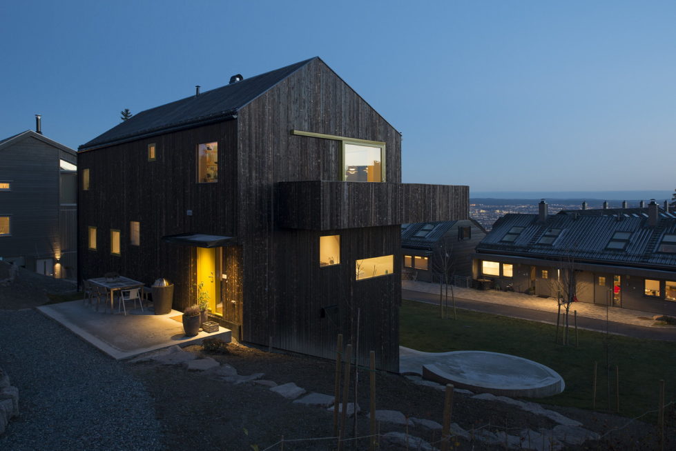 The house Linnebo overlooking Oslo by the project of Schjelderup Trondahl Arkitekter studio 16