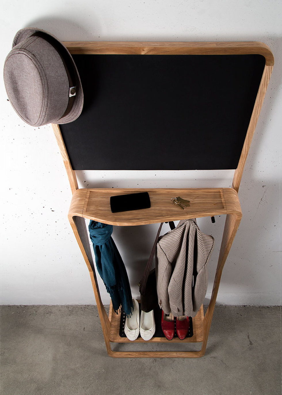 The organizer Leaning Loop for clothes, shoes and small things 3