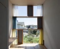 The family idyll in Japan from the Ihrmk studio 3