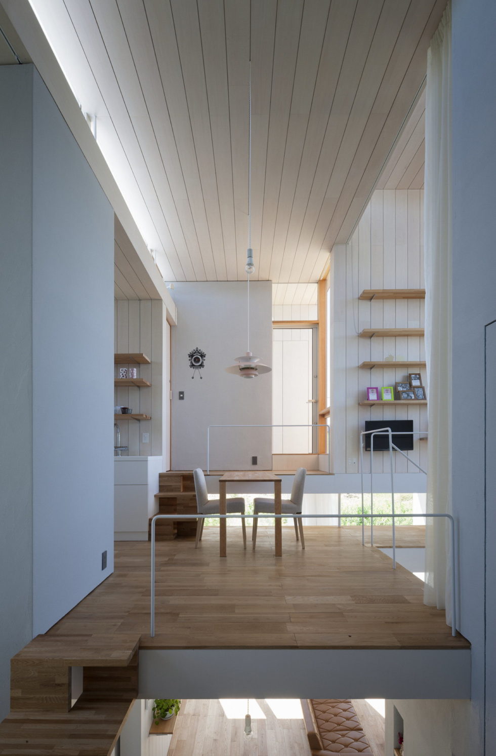 The family idyll in Japan from the Ihrmk studio 9