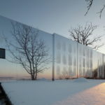 Casa Invisible The Mirror House From Delugan Meissl Associated Architects 1