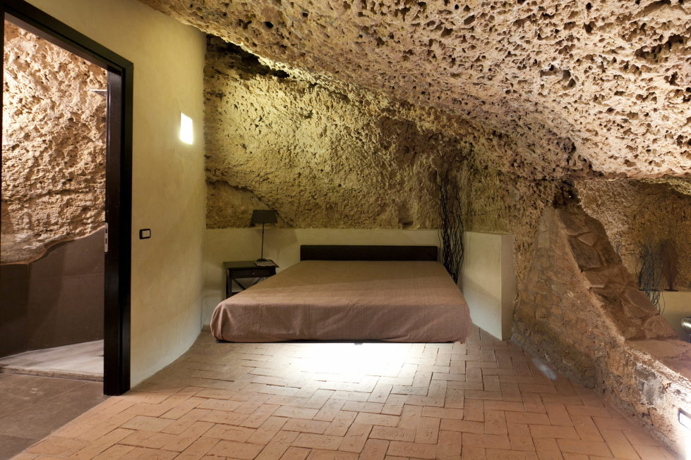 The Cave House On The Sicily Island Italy 13